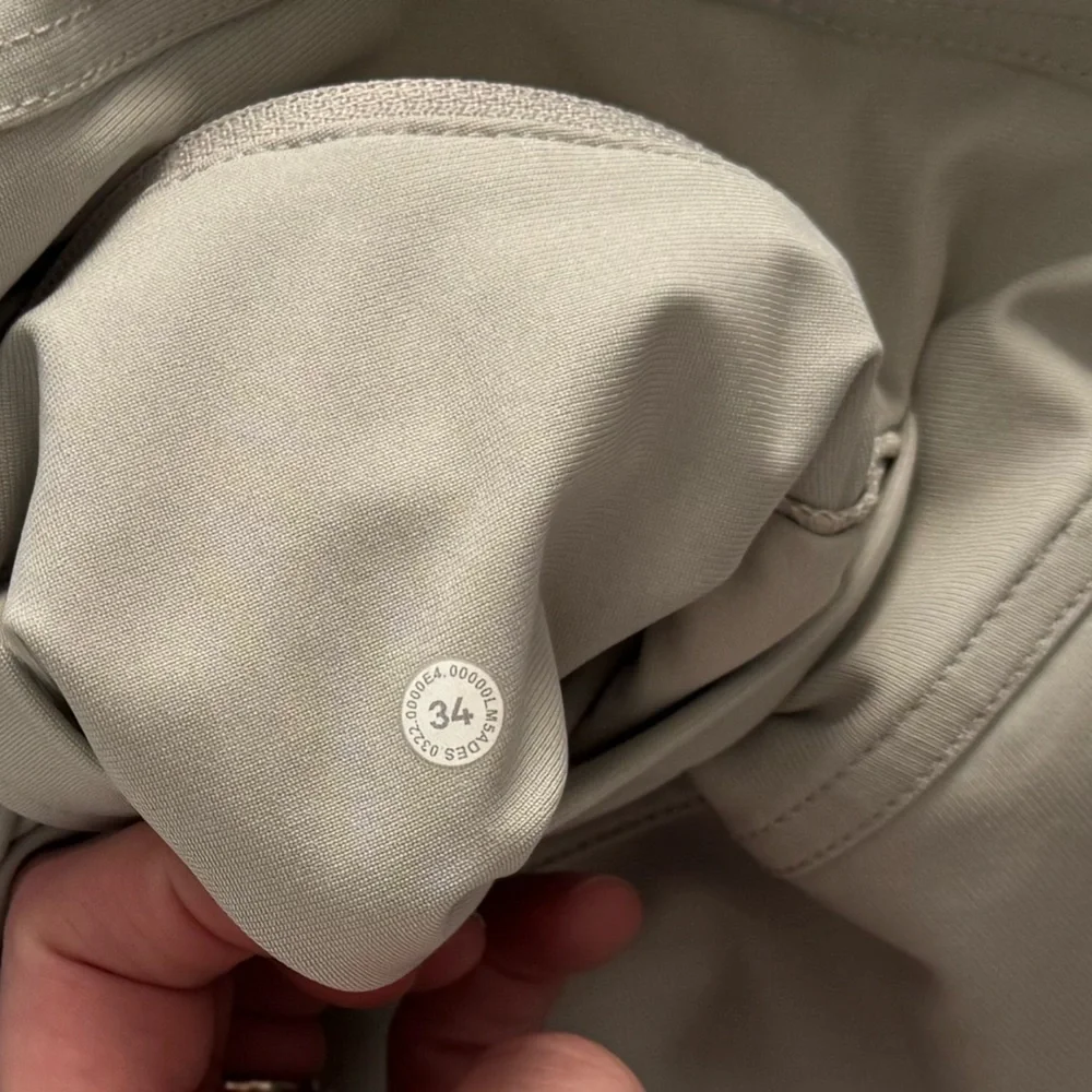 Lululemon ABC Classic-Fit Pant 32